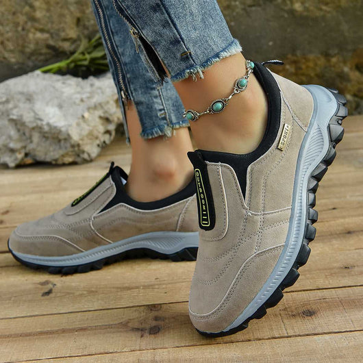 Outdoor Slip-on Sports Shoes Comfortable Walking Running