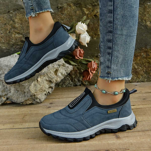 Outdoor Slip-on Sports Shoes Comfortable Walking Running