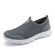 Large Size Casual Shoes Mesh Surface Low-top Sneaker